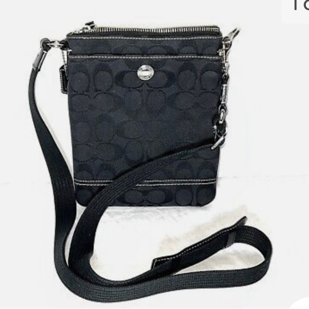 Coach Swingpack Signature Jacquard A0732-10250 Black Canvas Cross Body Purse